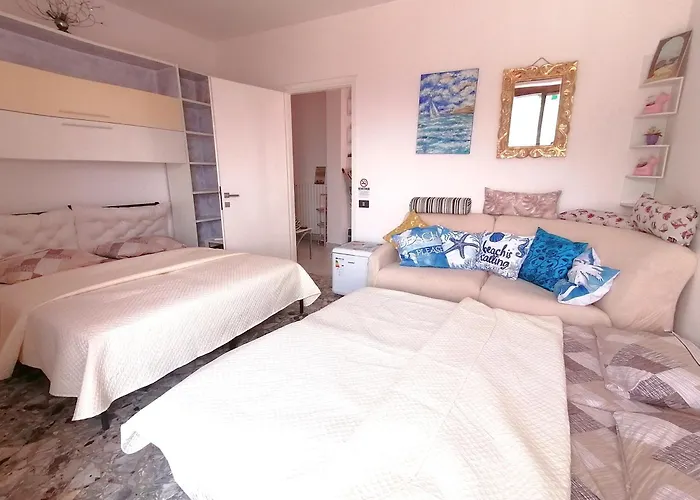 B&B Fiori d'Alassio - ampie camere con terrazza e parcheggio